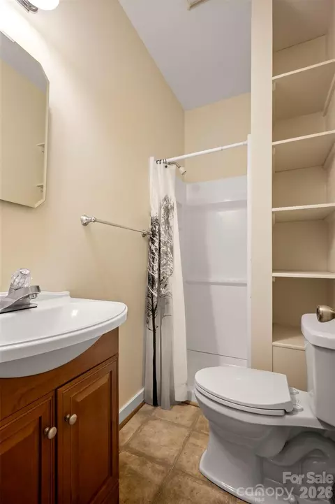 Bath - 711 Thermal View Dr, Tryon, NC 28782 photo 2 of 2
