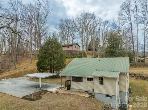Exterior - 711 Thermal View Dr, Tryon, NC 28782 photo 3 of 12