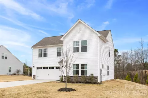 717 Lexington Dr, Albemarle, NC 28001