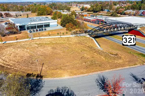 Hwy 321 Nw, Hickory, NC 28601