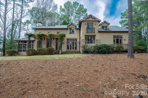177 Yadkin Falls Rd, New London, NC 28127
