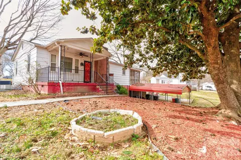 117 Spring Garden Dr, Gastonia, NC 28052