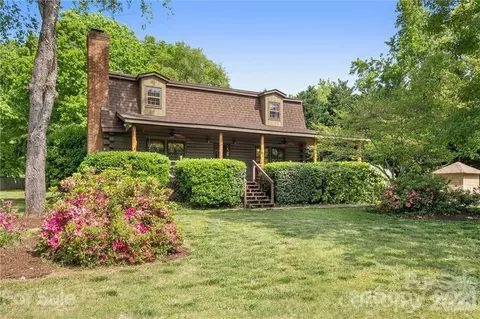 13538 Pine Harbor Rd, Charlotte, NC 28278