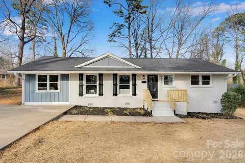 5413 Ruth Dr, Charlotte, NC 28215