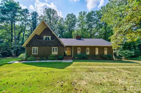 501 Fairway Dr, Fort Mill, SC 29715