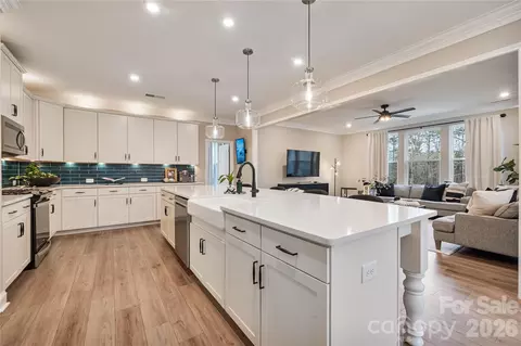 Kitchen - 256 Boxelder Rd, Clover, SC 29710 photo 3 of 4