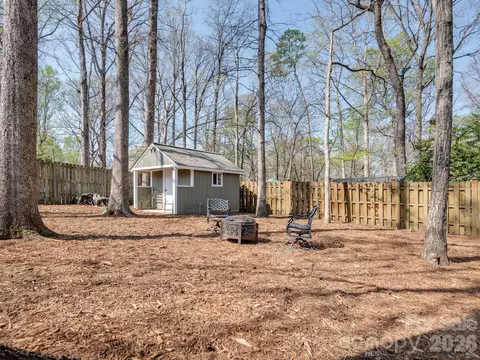 Exterior - 8427 Bampton Dr, Concord, NC 28027 photo 10 of 12