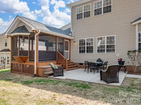 Exterior - 8427 Bampton Dr, Concord, NC 28027 photo 9 of 12