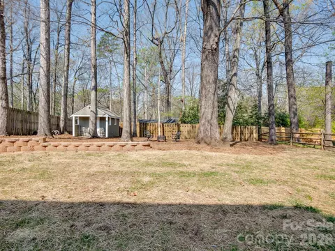 Exterior - 8427 Bampton Dr, Concord, NC 28027 photo 7 of 12