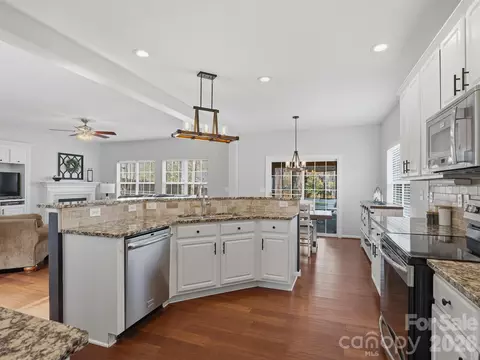Kitchen - 8427 Bampton Dr, Concord, NC 28027 photo 3 of 5