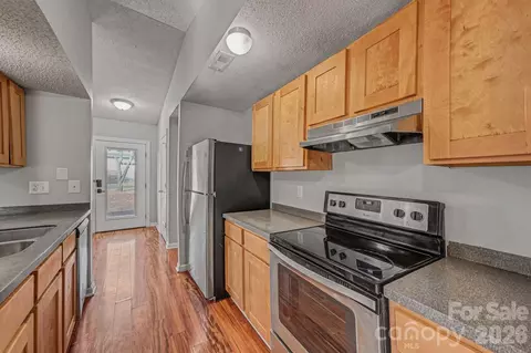 2728 Studley Rd, Charlotte, NC 28212 | 21 Photos - Movoto