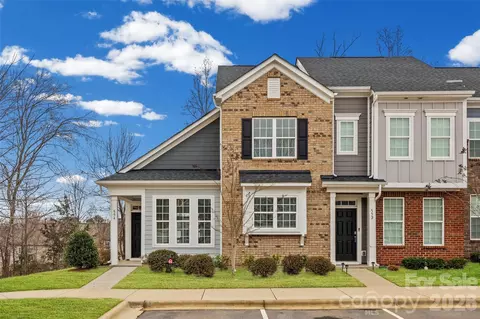 554 Dorman St, Belmont, NC 28012