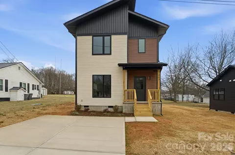 717 Margate Ave, Kannapolis, NC 28081