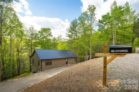 114 Woodpecker Rd, Purlear, NC 28665