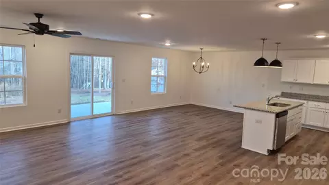 Living - 1048 Garnette Rd, Lancaster, SC 29720 photo 1 of 2