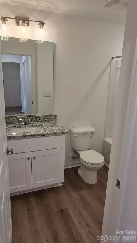 Bath - 1048 Garnette Rd, Lancaster, SC 29720 photo 3 of 4