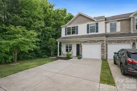 10303 Bunclody Dr, Charlotte, NC 28213