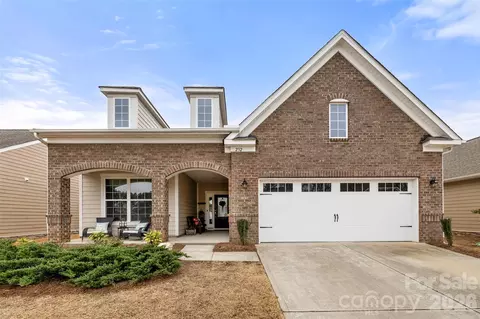 232 Picasso Trl, Mount Holly, NC 28120