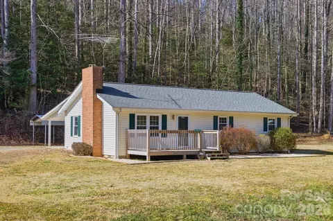 2531 Indian Grave Rd, Lenoir, NC 28645