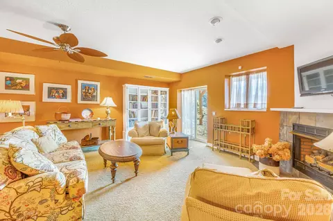 Living - 22 Mountain Spring Ln, Canton, NC 28716 photo 4 of 4