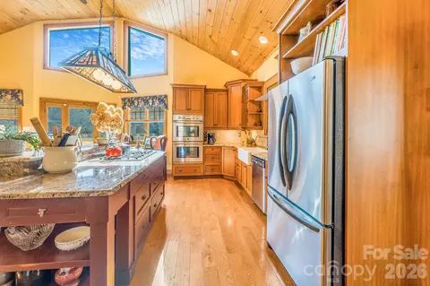 Kitchen - 22 Mountain Spring Ln, Canton, NC 28716 photo 1 of 4