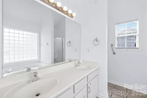 Bath - 2204 River Chase Dr, Monroe, NC 28110 photo 1 of 2