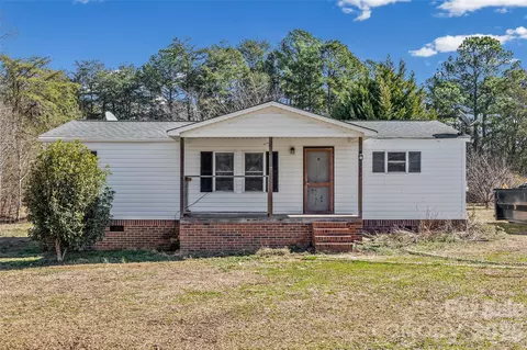1696 Molly Cir, York, SC 29745