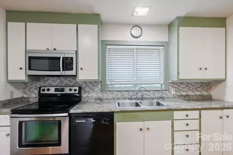 Kitchen - 277 Fairlane Rd, Columbus, NC 28722 photo 4 of 4
