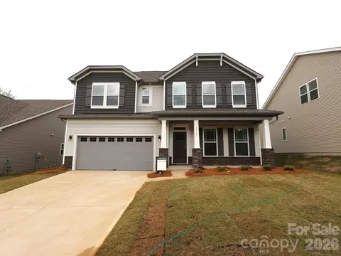 1719 Boulder Ridge Dr, Gastonia, NC 28052