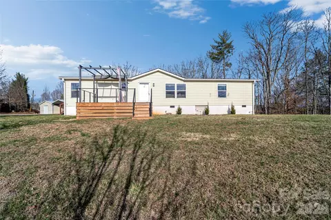 36 Wessolleck Dr, Leicester, NC 28748