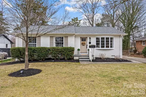 3715 Bankston Pl, Charlotte, NC 28215