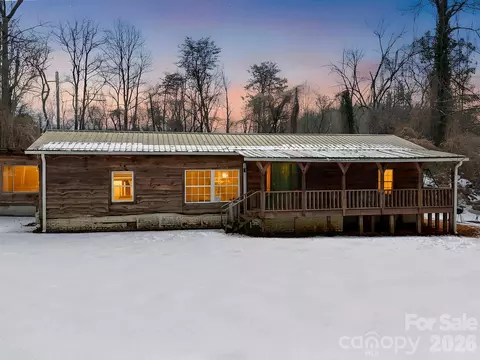 104 Jolly Rd, Old Fort, NC 28762