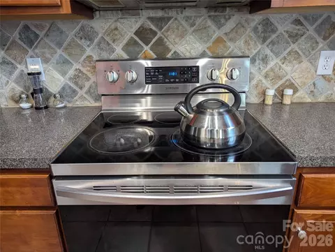 Kitchen - 3241 Ian Patrick Ave, Kannapolis, NC 28083 photo 2 of 2
