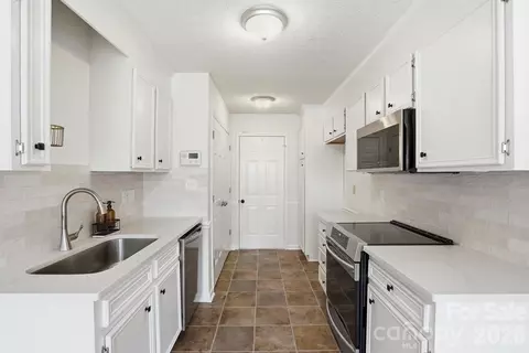Kitchen - 5908 Heathrow Ct, Monroe, NC 28110 photo 1 of 1