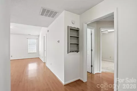 Entry Way - 5908 Heathrow Ct, Monroe, NC 28110 photo 1 of 2