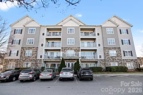 6605 Central Pacific Ave, Charlotte, NC 28210