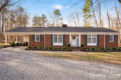1270 Earnhardt Rd, Salisbury, NC 28146