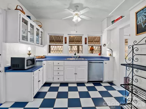 439 Lockhart Rd, Tryon, NC 28782 photo 13
