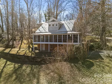 439 Lockhart Rd, Tryon, NC 28782 photo 4