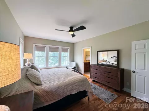 Bedroom - 490 Mapleton Ln, Columbus, NC 28722 photo 3 of 10