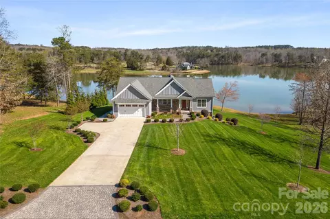 Other - 490 Mapleton Ln, Columbus, NC 28722 photo 2 of 10