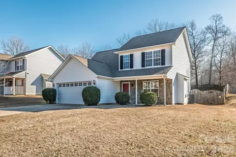 420 Fawnbrook Ln, Gastonia, NC 28052