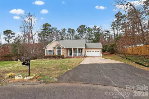 4015 Navajo Ct, Rock Hill, SC 29732