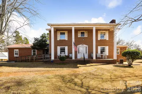 171 Lakey Rd, Mocksville, NC 27028