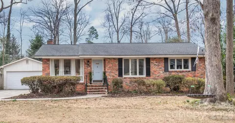 5520 Milford Rd, Charlotte, NC 28210