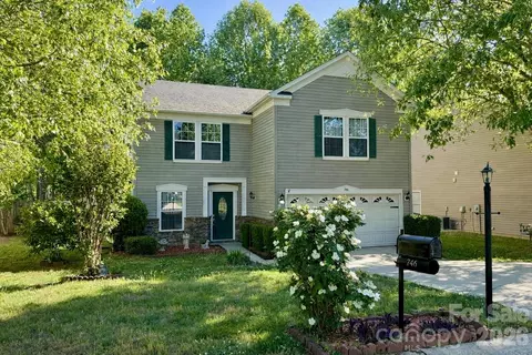 746 Ladino Ln, Clover, SC 29710