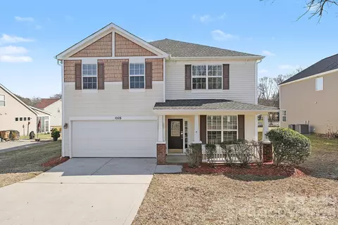 1005 Theodore Ln, Indian Trail, NC 28079