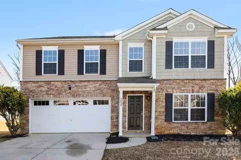 2432 Sweet Birch Ct, Gastonia, NC 28054