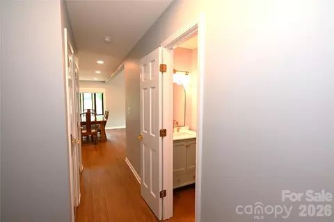 Entry Way - 3761 Rock Bridge Ne Dr NE, Conover, NC 28613 photo 3 of 4