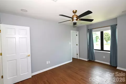 Bedroom - 3761 Rock Bridge Ne Dr NE, Conover, NC 28613 photo 5 of 5